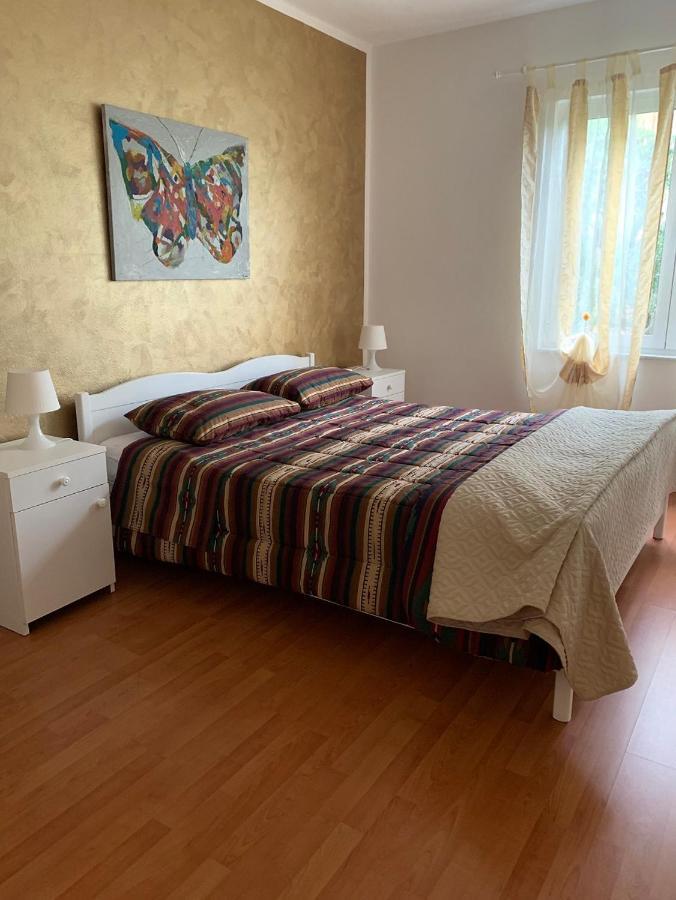 Apartman Kartec Крк Екстер'єр фото