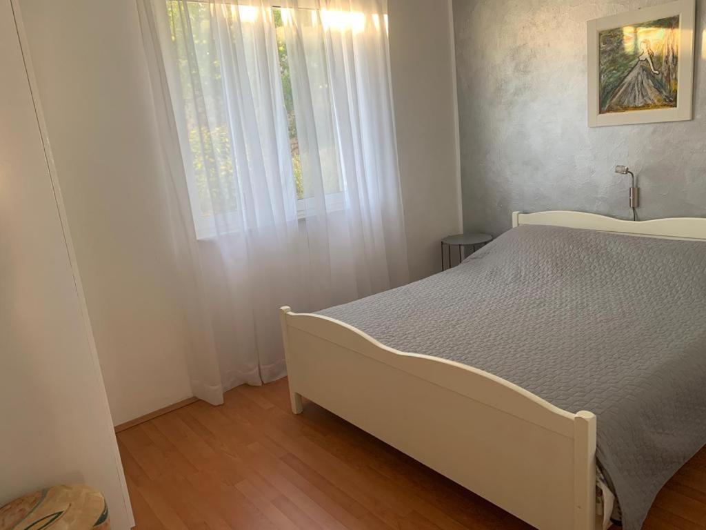 Apartman Kartec Крк Екстер'єр фото