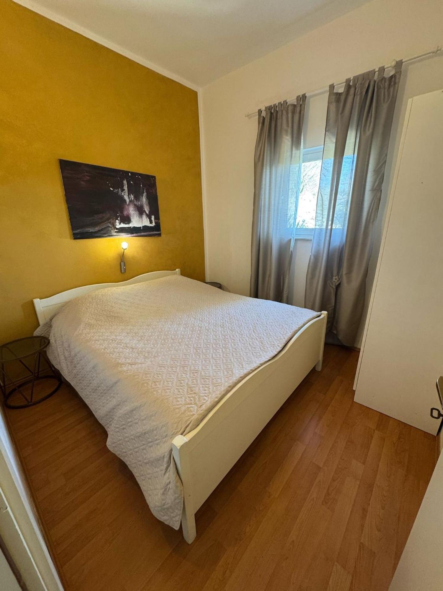 Apartman Kartec Крк Екстер'єр фото